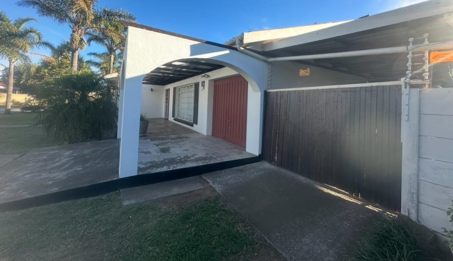 4 Bedroom Property for Sale in Windsor Park Eastern Cape